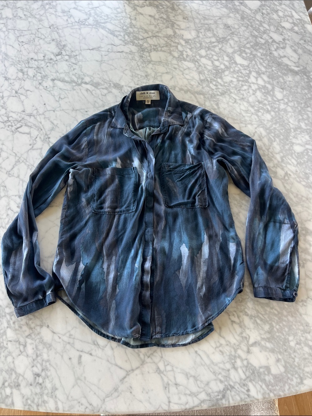 cloth & stone Blue Tie-Dye Button-Up Shirt